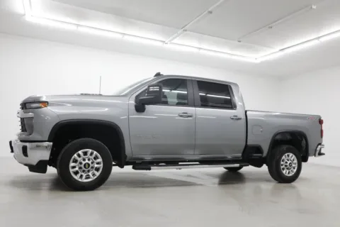 Photos of 2025 Chevrolet Silverado 2500 HD LT for sale in Clinton, MO at Jim Falk Motors