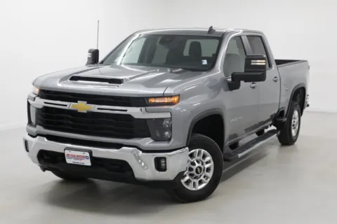 More photos of 2025 Chevrolet Silverado 2500 HD LT at Jim Falk Motors, MO