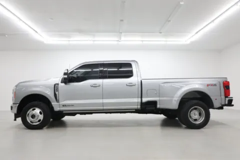 Another view of 2023 Ford Super Duty F-350 DRW LARIAT for sale in Clinton, MO at Jim Falk Motors