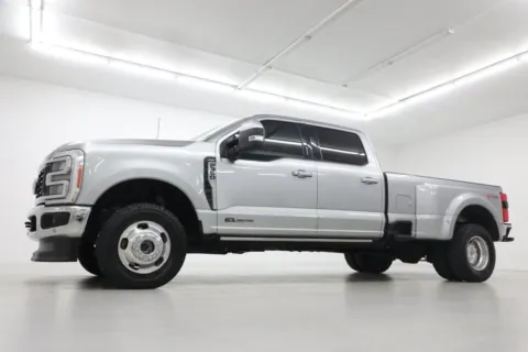 Photos of 2023 Ford Super Duty F-350 DRW LARIAT for sale in Clinton, MO at Jim Falk Motors