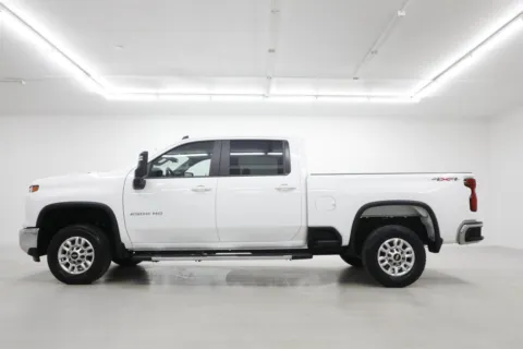 Another view of 2025 Chevrolet Silverado 2500 HD LT for sale in Clinton, MO at Jim Falk Motors