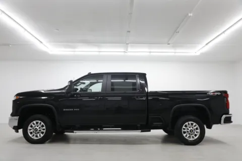 Another view of 2025 Chevrolet Silverado 2500 HD LT for sale in Clinton, MO at Jim Falk Motors