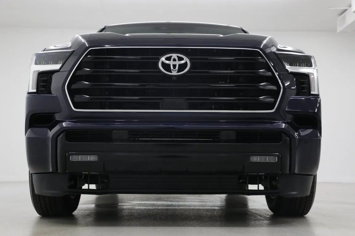 2026 Toyota Sequoia SR5 - Photo 14