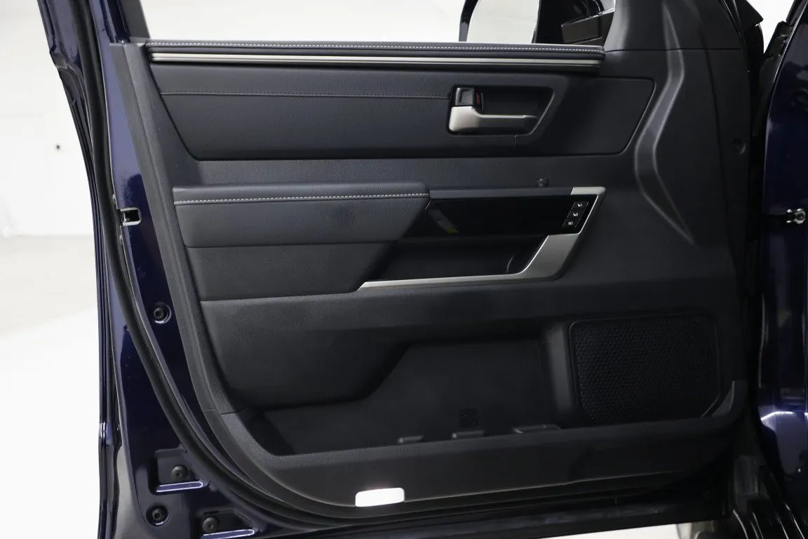 2026 Toyota Sequoia SR5 - Photo 16