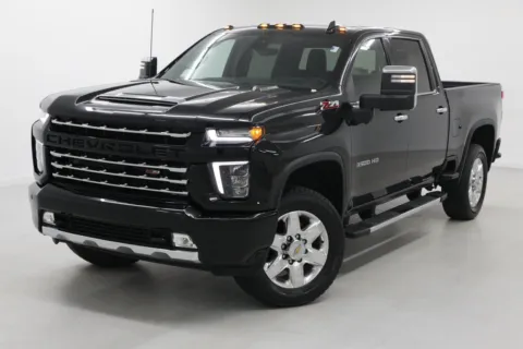 More photos of 2021 Chevrolet Silverado 3500 HD LTZ at Jim Falk Motors, MO