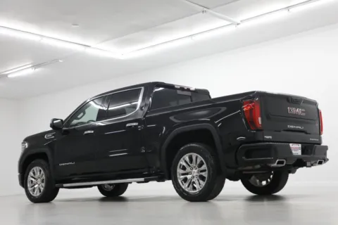 More photos of 2024 GMC Sierra 1500 Denali at Jim Falk Motors, MO