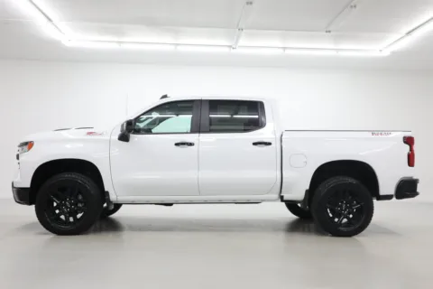 Another view of 2026 Chevrolet Silverado 1500 LT Trail Boss for sale in Clinton, MO at Jim Falk Motors