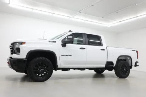 Photos of 2026 Chevrolet Silverado 2500 HD LT for sale in Clinton, MO at Jim Falk Motors