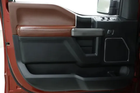 Photos of 2019 Ford F-150 Platinum for sale in Clinton, MO at Jim Falk Motors