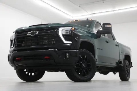 Green 2026 Chevrolet Silverado 2500 HD LT for sale in Clinton, MO