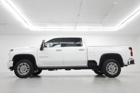 Another view of 2023 Chevrolet Silverado 3500 HD High Country for sale in Clinton, MO at Jim Falk Motors