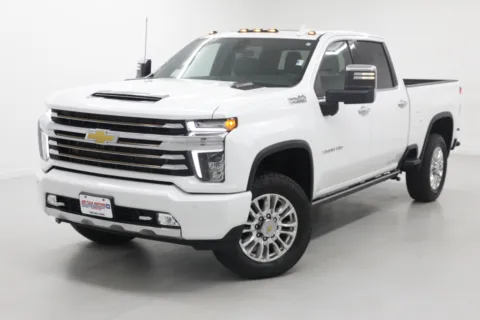 More photos of 2023 Chevrolet Silverado 3500 HD High Country at Jim Falk Motors, MO