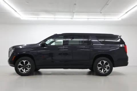 Another view of 2026 GMC Yukon XL AT4 Ultimate for sale in Clinton, MO at Jim Falk Motors