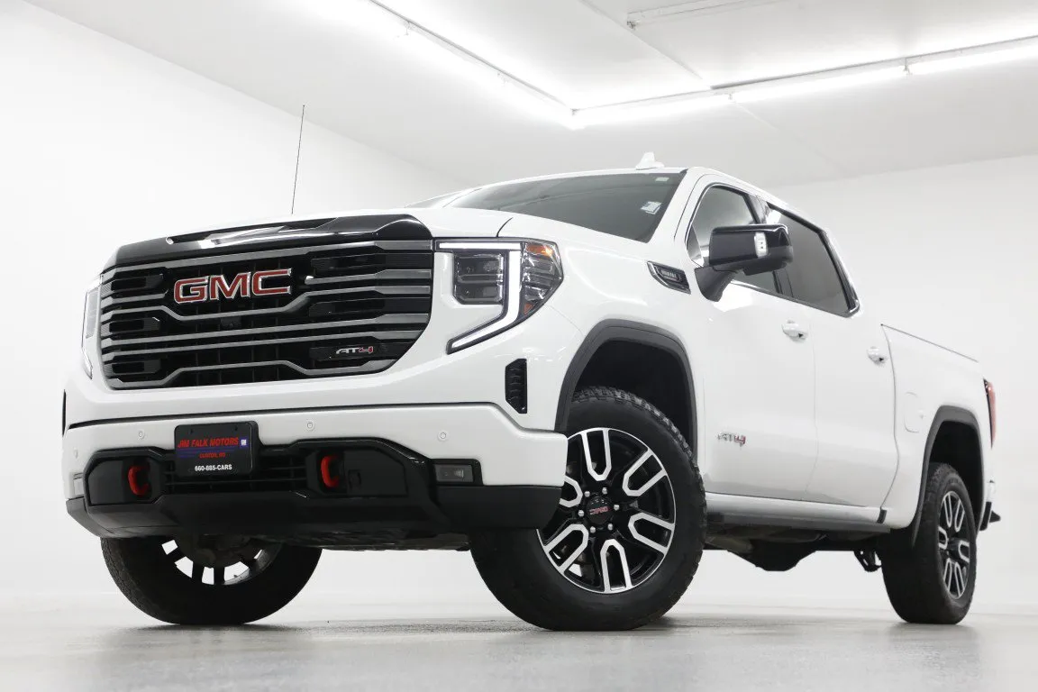 White 2026 GMC Sierra 1500 AT4 for sale in Clinton, MO