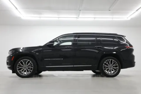 Another view of 2024 Jeep Grand Cherokee L Summit Reserve for sale in Clinton, MO at Jim Falk Motors