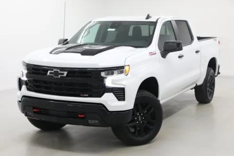 More photos of 2026 Chevrolet Silverado 1500 LT Trail Boss at Jim Falk Motors, MO