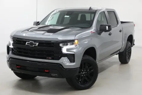 More photos of 2026 Chevrolet Silverado 1500 LT Trail Boss at Jim Falk Motors, MO