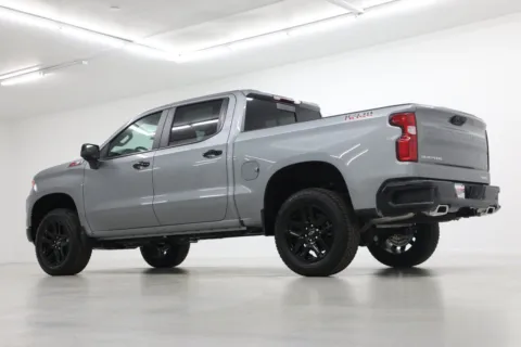 More photos of 2026 Chevrolet Silverado 1500 LT Trail Boss at Jim Falk Motors, MO