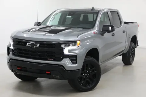 More photos of 2026 Chevrolet Silverado 1500 LT Trail Boss at Jim Falk Motors, MO