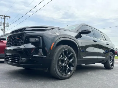 Black 2025 Chevrolet Traverse RS for sale in Clinton, MO