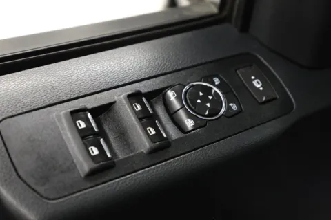 Another view of 2022 Ford Super Duty F-350 SRW LARIAT for sale in Clinton, MO at Jim Falk Motors