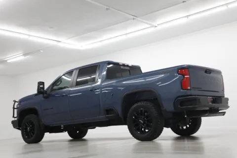 More photos of 2025 Chevrolet Silverado 2500 HD LT at Jim Falk Motors, MO