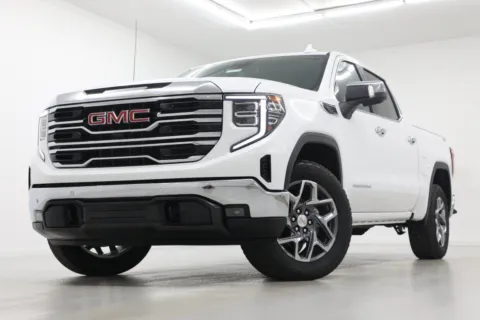 White 2026 GMC Sierra 1500 SLT for sale in Clinton, MO