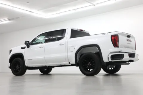 More photos of 2026 GMC Sierra 1500 Elevation at Jim Falk Motors, MO