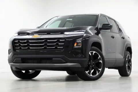 Black 2027 Chevrolet Equinox LT for sale in Clinton, MO
