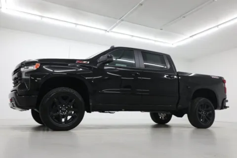 Photos of 2026 Chevrolet Silverado 1500 LT Trail Boss for sale in Clinton, MO at Jim Falk Motors