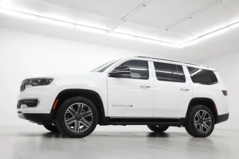 Photos of 2024 Jeep Wagoneer Series II for sale in Clinton, MO at Jim Falk Motors