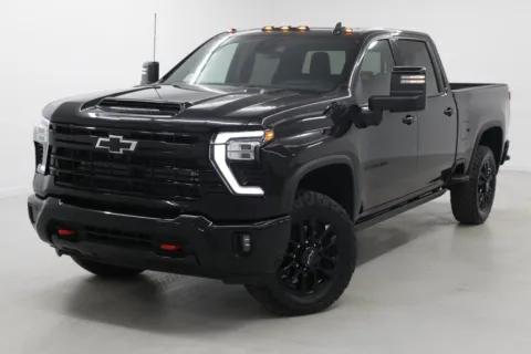 More photos of 2026 Chevrolet Silverado 2500 HD LTZ at Jim Falk Motors, MO