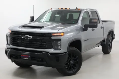 More photos of 2026 Chevrolet Silverado 2500 HD Custom at Jim Falk Motors, MO