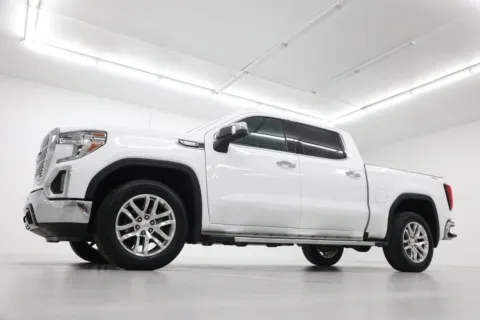 Photos of 2020 GMC Sierra 1500 SLT for sale in Clinton, MO at Jim Falk Motors