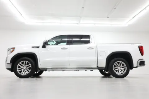 Another view of 2020 GMC Sierra 1500 SLT for sale in Clinton, MO at Jim Falk Motors
