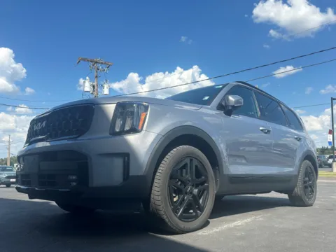 Silver 2024 Kia Telluride SX X-Line for sale in Clinton, MO