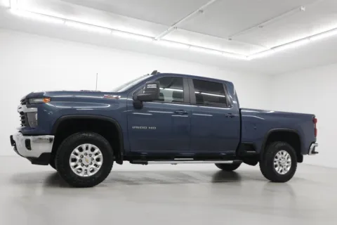 Photos of 2025 Chevrolet Silverado 2500 HD LT for sale in Clinton, MO at Jim Falk Motors