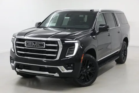 More photos of 2026 GMC Yukon XL Elevation at Jim Falk Motors, MO