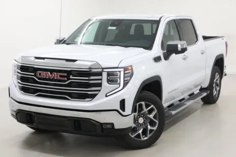 More photos of 2026 GMC Sierra 1500 SLT at Jim Falk Motors, MO