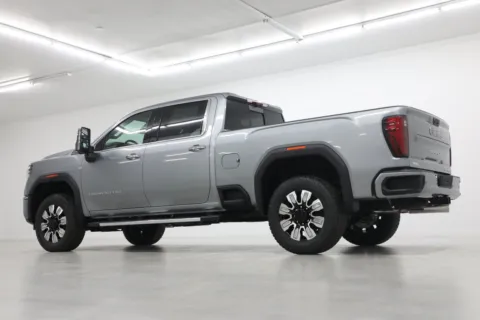More photos of 2026 GMC Sierra 2500 HD Denali at Jim Falk Motors, MO