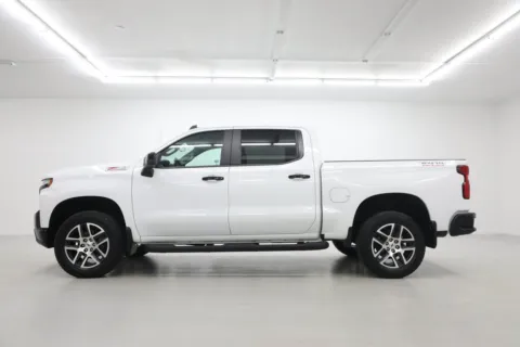Another view of 2019 Chevrolet Silverado 1500 LT Trail Boss for sale in Clinton, MO at Jim Falk Motors