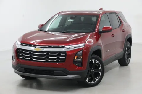 More photos of 2027 Chevrolet Equinox LT at Jim Falk Motors, MO