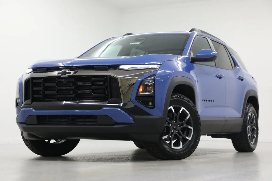 Blue 2027 Chevrolet Equinox ACTIV for sale in Clinton, MO