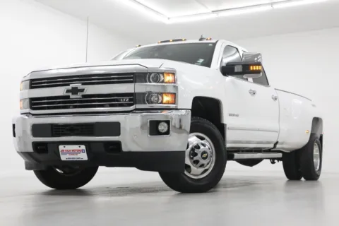 White 2016 Chevrolet Silverado 3500 HD DRW LTZ for sale in Clinton, MO