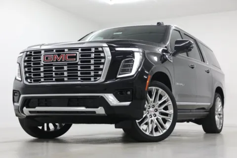 Black 2026 GMC Yukon XL Denali for sale in Clinton, MO