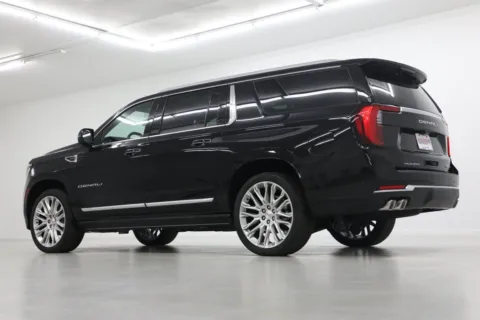 More photos of 2026 GMC Yukon XL Denali at Jim Falk Motors, MO