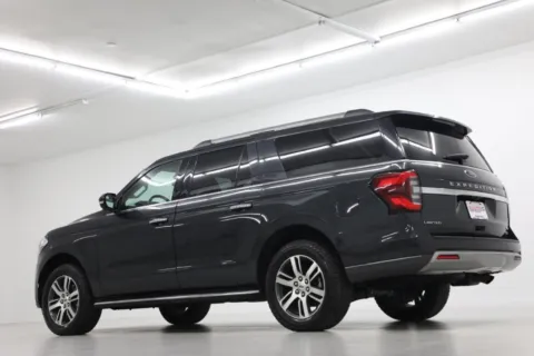 More photos of 2023 Ford Expedition Max Limited at Jim Falk Motors, MO