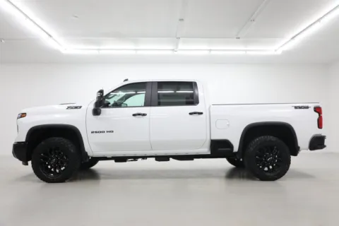 Another view of 2026 Chevrolet Silverado 2500 HD LT for sale in Clinton, MO at Jim Falk Motors