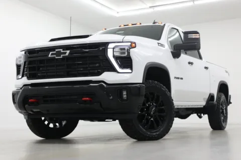 White 2026 Chevrolet Silverado 2500 HD LT for sale in Clinton, MO