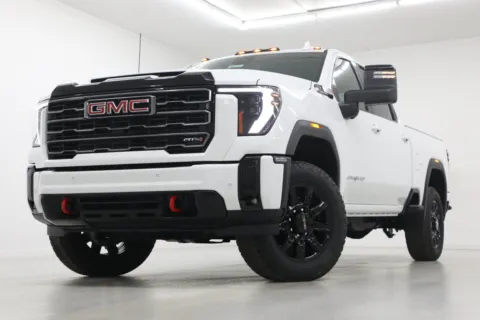 White 2026 GMC Sierra 2500 HD AT4 for sale in Clinton, MO